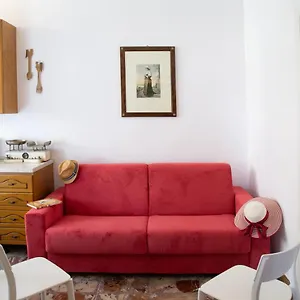 Tu Casa: Picturesque Appartamento Napoli
