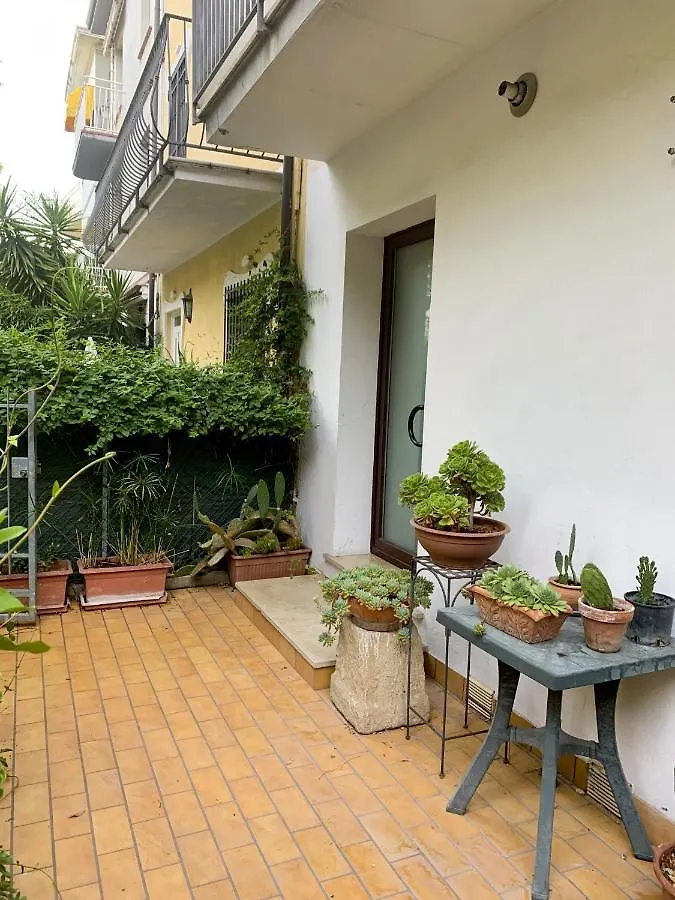 Appartamento Casa Giardino - Affitti Brevi Italia Rimini 0*,  Italia